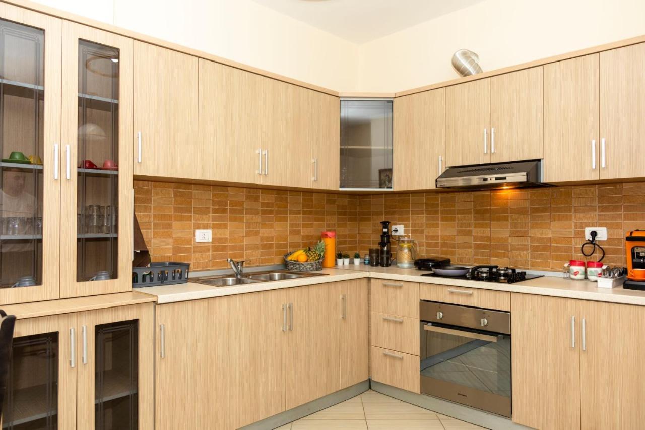 Bay Inn Apartment Sea Front Vlorë Εξωτερικό φωτογραφία